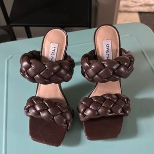 Steve Madden Henley Pumps